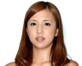 すごっ　丸高愛実、誕生石入り「ファミリーリング」公開　元サッカー日本代表の夫と「結婚9周年」　「憧れます」「指輪素敵」