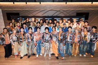Jr.EXILE4組38人集結！アリーナ全面がステージのライブで歌って演じてファン魅了