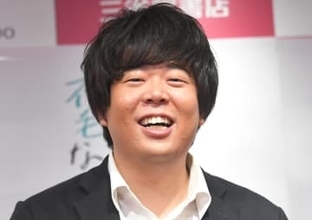 宮下草薙が「引いた」セレブぶり　自家用にクジラぐらいのクルーザー　大使館みたいな別荘の裏庭にヘリコプター…端が見えないプール「芸能界、そんなにスゴくない」