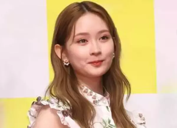 畑芽育×めいっ子　仲むつまじい2ショに「メロすぎます」「後ろ姿が微笑ましくて」ドアップパック姿も