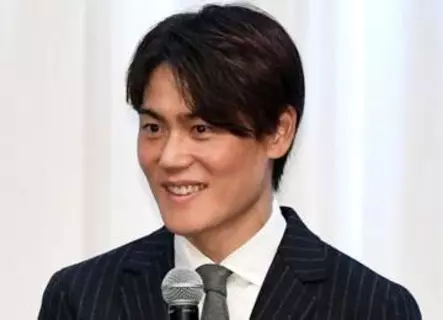 上重聡アナ赤ちゃんの頃の写真公開に「生まれた時からの美形男子」「赤ちゃんからイケメン」2日に46歳誕生日を報告