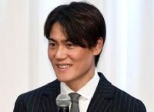 上重聡アナ赤ちゃんの頃の写真公開に「生まれた時からの美形男子」「赤ちゃんからイケメン」2日に46歳誕生日を報告