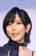 別人！凄い姿　「プレバト」絶対女王の168cm美人タレント→まさかの特撮会見に現れ騒然　衝撃の格好「超タイプ」「本人だった」「絵上手い方ですよね！？」光宗薫に驚き