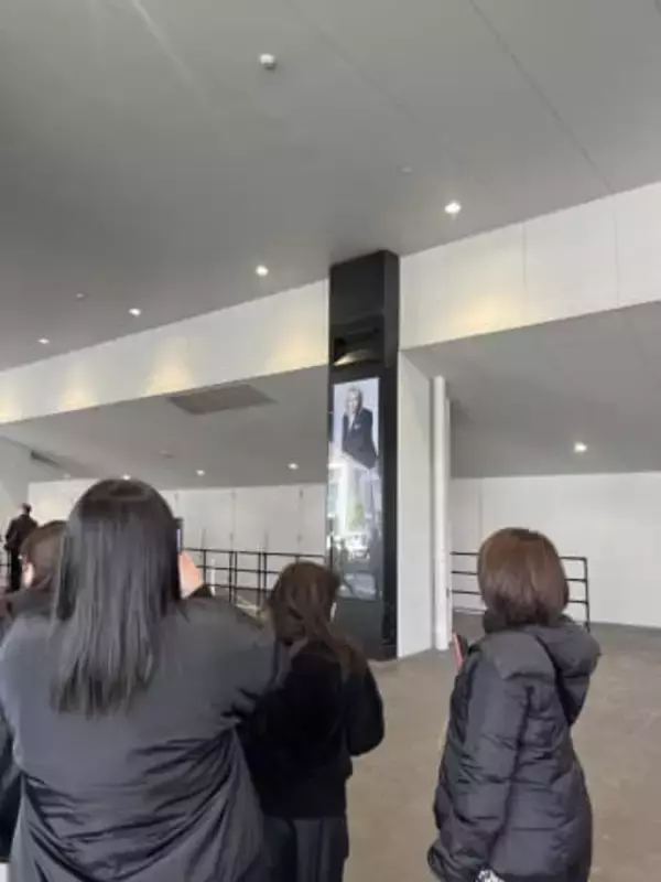 LUNA　SEA真矢さん献花式　参列後のファン涙涙「ありがとう」「忘れない」「真矢のドラムの音は不滅」思いあふれる