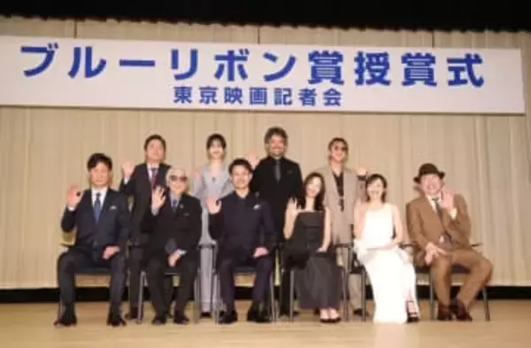 佐藤二朗　授賞式会場で警備員からまさかの制止　「受賞します」主張も、声量小さく無念の「お客さんはあっちだよ」