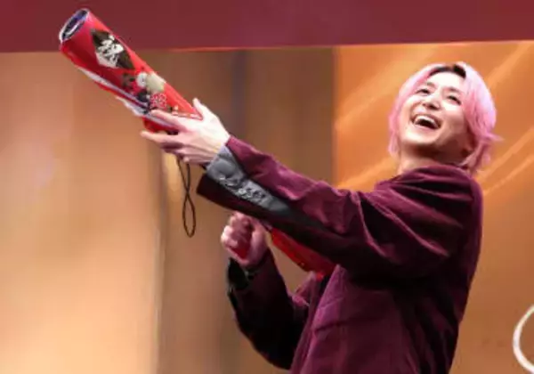 Snow　Man・佐久間大介  大人になった！？「最近コーヒーを飲めるように」　アニメ映画「白蛇：浮生」の公開記念初日舞台あいさつ