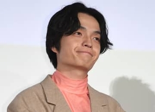 NHK夜ドラ「ひらやすみ」スタート　豆腐の角に頭ぶつけて壮絶死・春町演じた岡山天音がフリーター転生でネットも「嬉し」