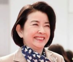 2人の父がいる岸本加世子、実父の介護を育ての父が手伝い…現在は育ての父の介護の日々「正直、本当に大変です」