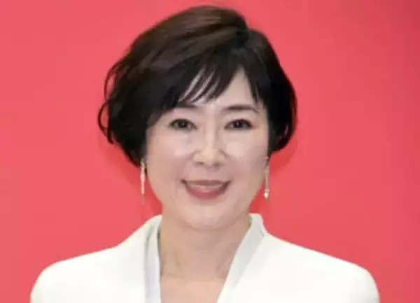 いつのまにこんなに王子に！寺島しのぶ　13歳長男とBD会へ　大谷翔平も着用ブランドの秋服がお似合い