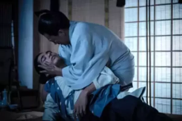 誰か分からんかった【豊臣兄弟】出演わずか1分、暗闇で斬られた信長弟役がブレーク俳優「分からんかった」「あんぱんの？」　斬った家臣も衝撃人物「脚本が鬼」「元家臣に斬らせてる」