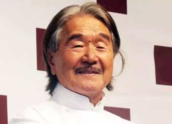 95歳には見えない…道場六三郎氏と坂井宏行氏が銀座通りでパチリ　料理の鉄人の若々しさにネット脱帽