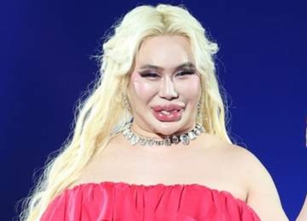 アレン様　法外な衝撃請求に「1円も払わないわよ！」「もう警察呼んで」新小岩のバーに飛び込みで