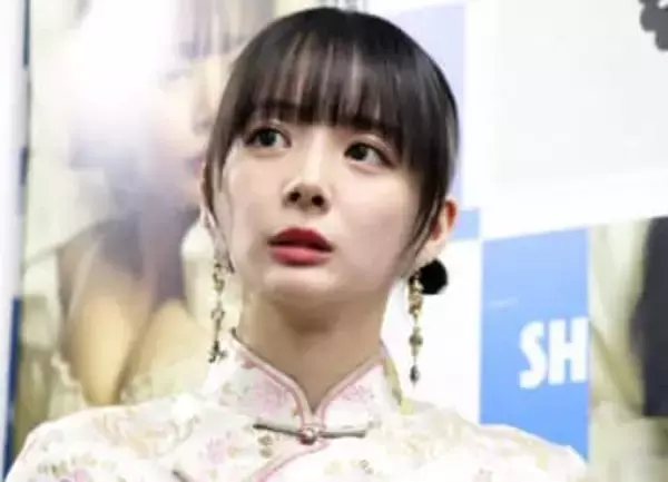 「目の保養あざます！」岡田紗佳　ビジュ爆発ユニ姿での自撮りに反響続々「ぞくぞくする」「拝んどかなきゃ」