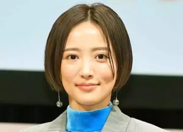 「誰か分からなかった！」2児ママになったショート髪美人女優37歳の現在に驚き続々「いい女すぎる♥」