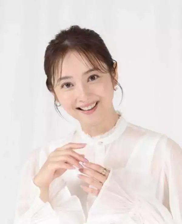 デビューから20年　節目を迎えた佐々木希「人間って強くなるんですね」俳優として母として成長語る