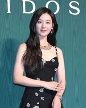 韓国版「ドクターX」10月に現地で放送　キム・ジウォンが大門未知子を引き受けた理由明かす