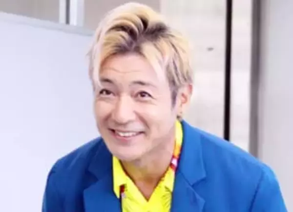 「世代には刺さりまくり」「最強コンビ」ウルトラマン俳優・つるの剛士　同期の戦隊ヒーロー俳優と肩車2ショ