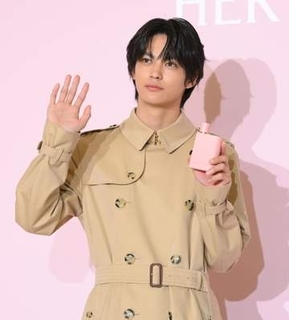 神尾楓珠　結婚後初の公の場　報道陣からの祝福に「幸せです！」元気に返答