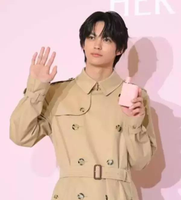 神尾楓珠　結婚後初の公の場　報道陣からの祝福に「幸せです！」元気に返答