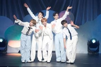 日本人5人組の新星・VIBYが異例の快挙！デビュー2カ月で1万人の日本武道館を埋めた→大号泣