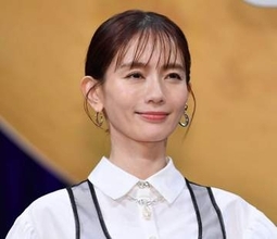 中村ゆりさん　44歳早すぎる死　13年前寛解もがん再発で帰らぬ人に　手術成功も転移、最後は笑顔絶やさず家族らと穏やかに