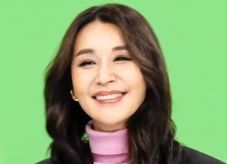 鈴木紗理奈、1人息子が16歳に「インターナショナル教育に全振り」高額学費のために「仕事も頑張れた」