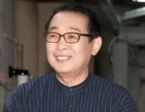 「AIかと」衝撃の特大キャベツ公開「何キロあるんだろう」　さだまさし「大きいだけではなく美味しいのよ」