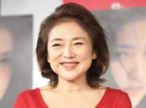 水沢アキ、俳優長男をインスタで紹介　米国人の元夫との間に誕生「これからは日本で仕事」