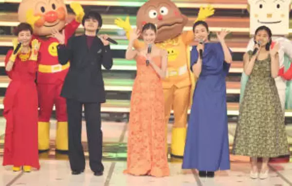 ネ、ネグリジェ？？「あんぱん」企画で今田美桜が衝撃ドキンちゃんドレスに変身　3姉妹ブギウギにネット沸く「永久保存だろ」「この衣装でこそ輝く」