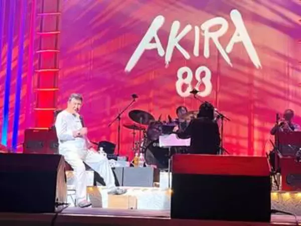 87歳！？　凄い貫禄で現れたスーパースターに騒然　カッコ良すぎてヤバい「お元気だ」「やっぱり凄かった」「見られて感涙」