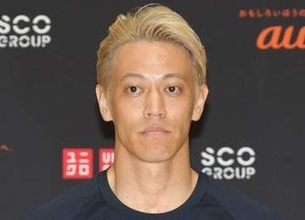 W杯・本田さんと実況の小宮山晃義アナ　所属のNHK大阪局長「コンビネーション凄い役割分担」「本田さんを自由に、2人が家で観戦してるみたい」