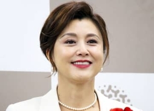 「歌うますぎる」藤原紀香が冬の名曲を熱唱！SNSも大興奮「いつまでも美しすぎる」「パワフルな歌声」