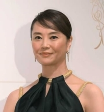 奇跡の49歳女優が登場→豪華自宅に山崎も井桁も「えーっ」「どういうこと？！」13歳時姿に「もう出来上がってる」驚き止まらぬ30分