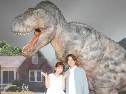 辻希美　8mの恐竜出現に大泣き「怖いよ～！」→夫・杉浦太陽がすかさずフォロー「俺は元ヒーローだ！」