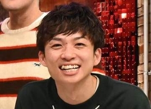 6つに割れとる！「こんなにいいカラダしてるとは」河井ゆずる　写真集発売決定で「バキバキ」腹筋披露
