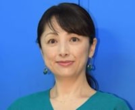 「こんな大きい娘さんのママなの」櫻井淳子、18歳になった娘と鎌倉に　薄化粧でも綺麗「大きくなった」「美しい」