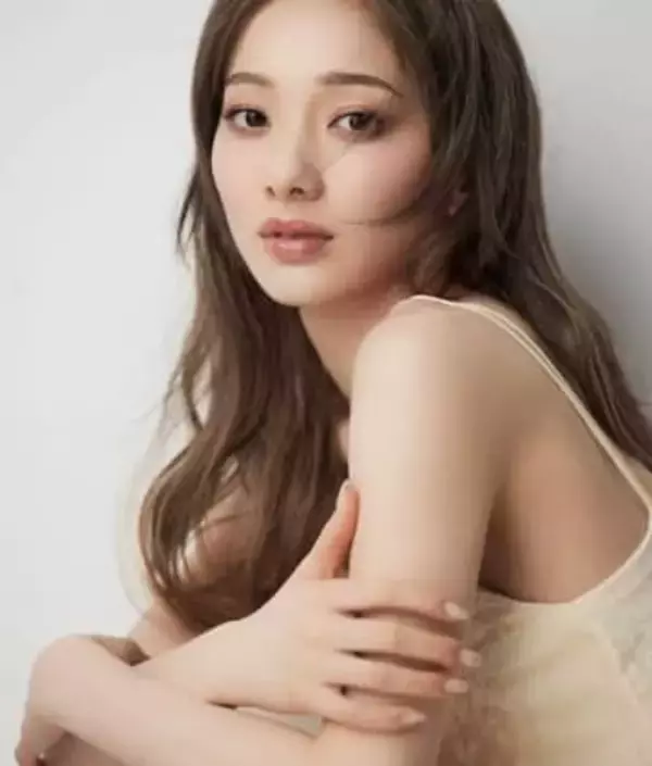 元宝塚雪組トップ娘役　退団翌日にインスタ開設　すでにフォロワー4万人突破「ロスになんてさせません！」