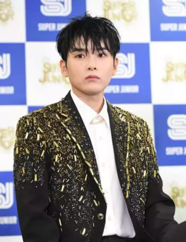 韓国人気グループ　公演中に安全柵が倒壊し3人が転落　リョウクが病院へ駆けつけ「ずっと待っていてくれた」当事者がSNSに投稿