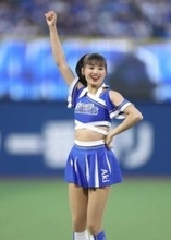 「あら、清楚な感じ」電撃退団のDeNA元人気チアが雰囲気一変の私服姿「新鮮すぎる」「モデルさんみたい！」