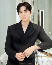 イ・ジョンソク「出演見送り」の新韓ドラ　Wanna　Oneメンバーにオファー「確定はしていない」事務所がコメント