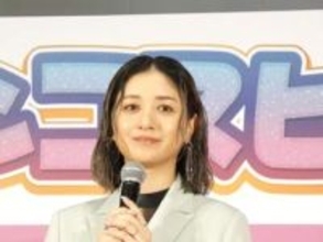 第1子妊娠中みちょぱ　ふっくらおなかを優しく包む！上品マタニティーコーデで登場「ドンキ大好きです！」