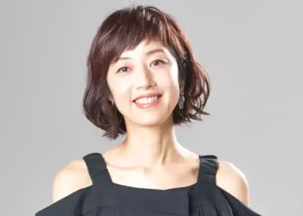 実は3人ママ「べらぼう」ナレ死女優　15歳末娘とパリ→ミラノ旅「フランス人形みたい」「幸せそう」「可愛すぎる♥」