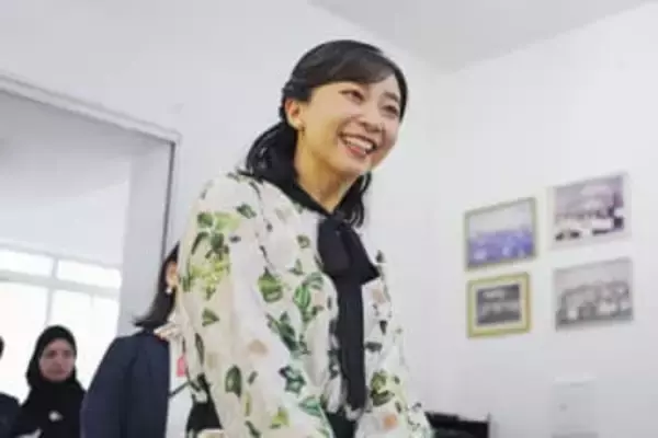 ネット騒然「佳子さまが使ってる！」「欲しい」佳子さま31歳に　かわいい私物カメラが話題「佳子さま持ってるんだ！」「びっくり」「水色だ」