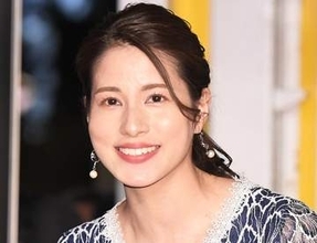 元フジ永島優美アナ「4年に1度熱くなる」元日本代表の父と2S披露！ブレブレな姿や真剣そのものの表情に反響の声
