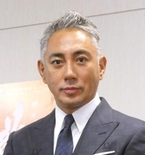 市川團十郎　スタッフ陣に感謝　息子・新之助も「とても価値のある体験を」　ベネチア国際で公式独立賞の最優秀作品賞