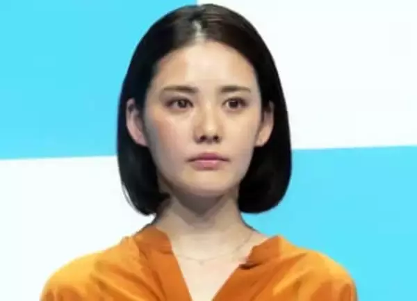 お、おリヨ様～♡イメージ一変のヘアカット「レイヤーが舞い戻って嬉しすぎる」和装ひっつめ髪から大変身