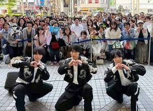 アクロバット歌謡で話題の佐藤三兄弟　意味不明歌詞の「やみメロ」デビュー曲を先行配信