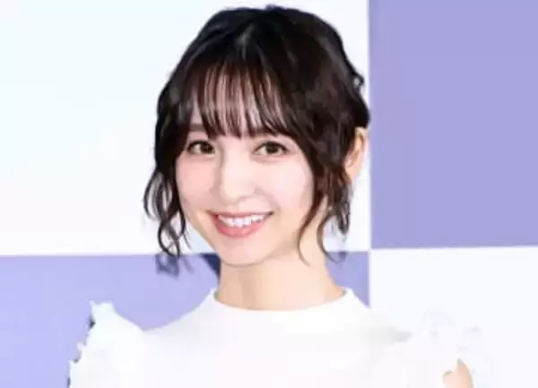 篠田麻里子　水戸黄門姿の故郷・福岡の大先輩と肩組み笑顔「言葉一つひとつに重み」と感謝