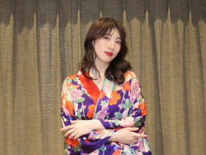 日比美思主演舞台「ストリッパー物語」で初のストリップ鑑賞で勉強「きれいで見ちゃいました。行っちゃう方の気持ちが分かる」