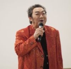 コロッケ　美川憲一の鉄人ぶりに驚がく「リハーサルも全曲歌う」復帰後初ステで共演「『しぶとく生きるのよ』って」